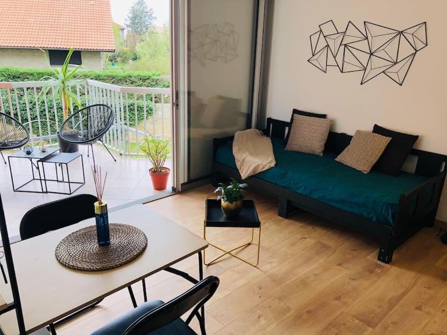 Studio Moderne, Terrasse Et Parking ロマン・シュル・イゼール エクステリア 写真